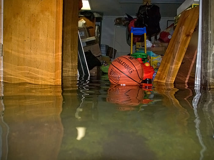 Tips to Keep Your Basement From Flooding